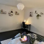 Gorgeous 1 Bedroom Apartment Near Heathrow