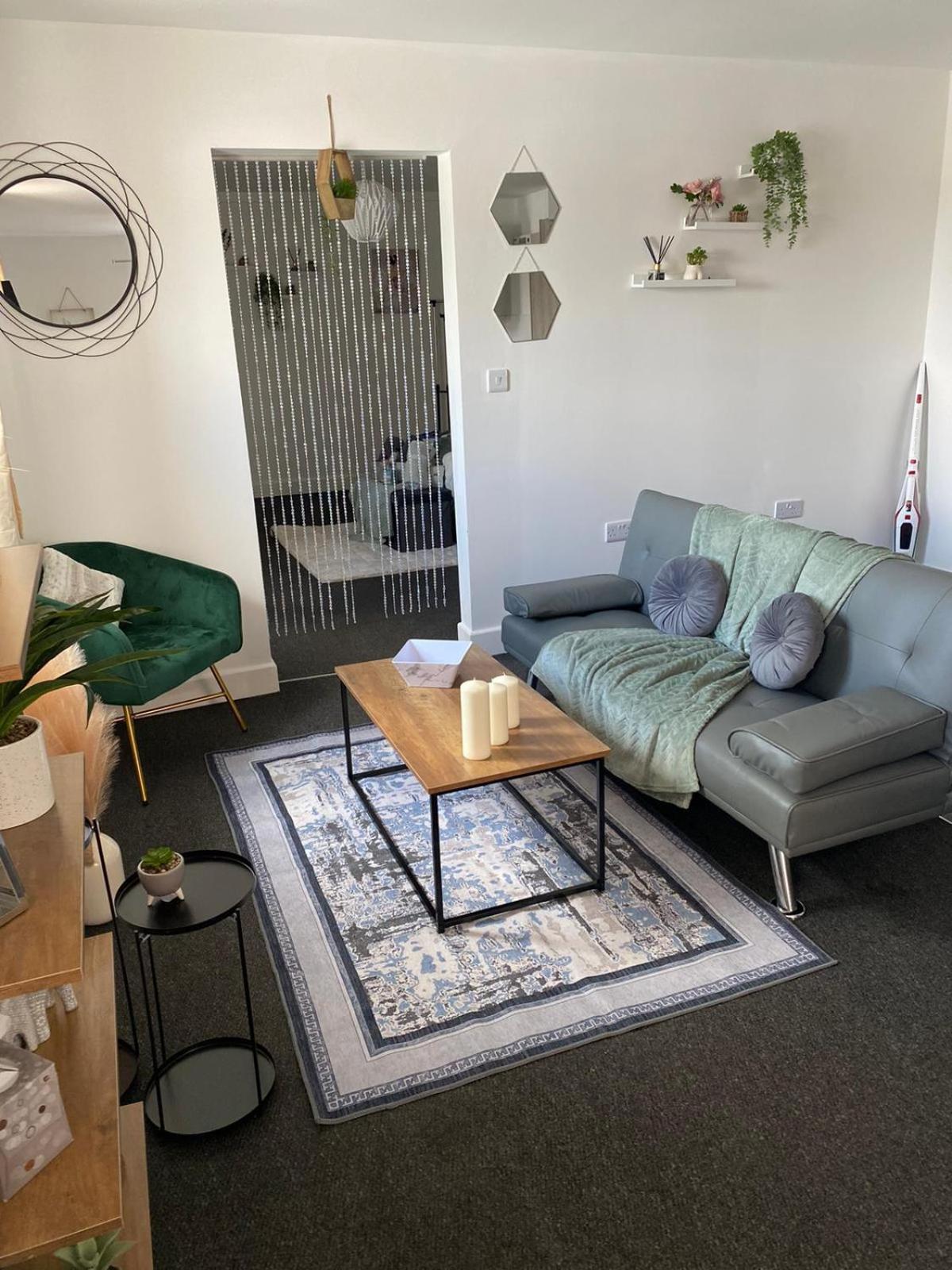 Apartment Gorgeous 1 Bedroom Near Heathrow *